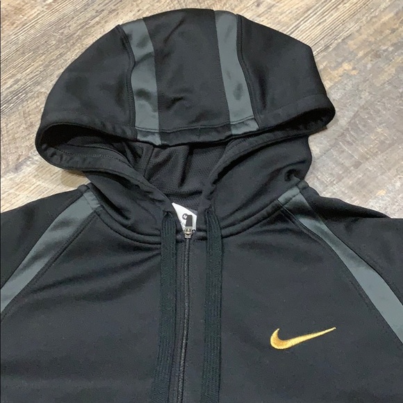 Nike Therma-Fit Hoodie EUC - Picture 2 of 8